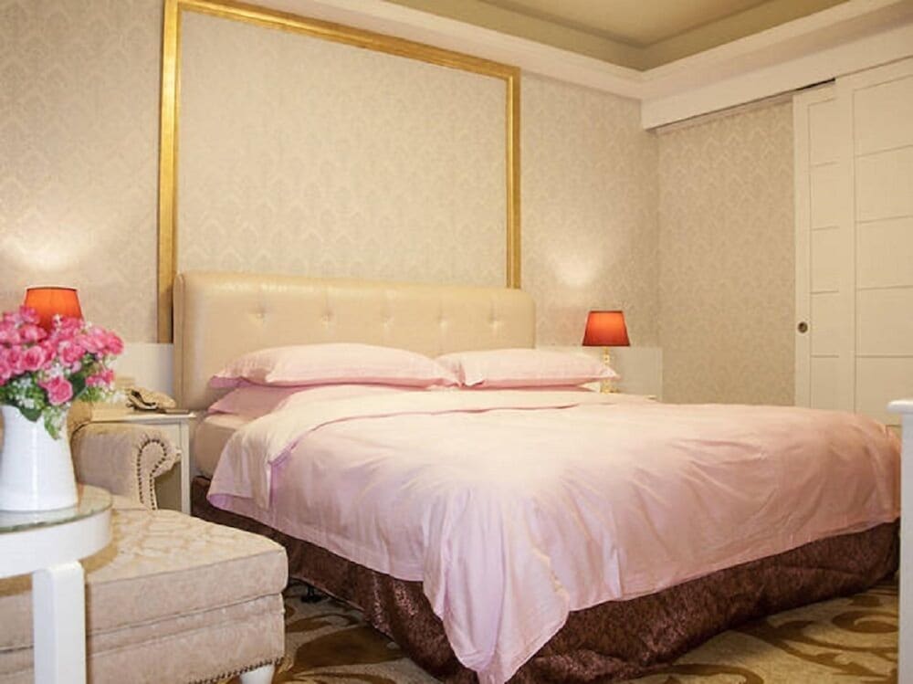 Eurasia International Hotel 17/42