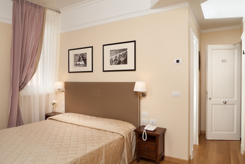 CLASSIC, DOUBLE BED
