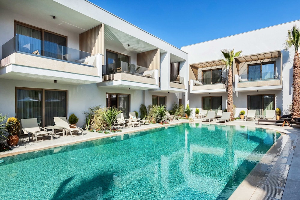 Pefki Deluxe Residences 47/50