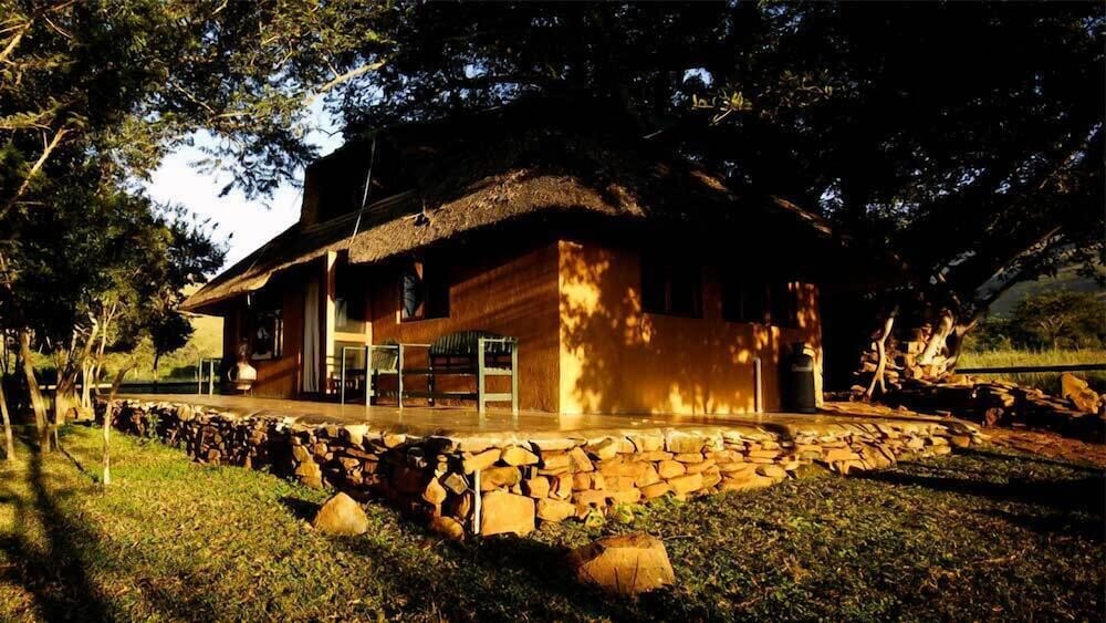 Caracal Lodge 1/36