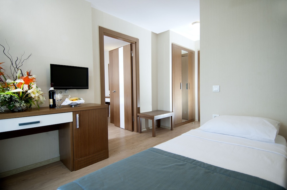 Supreme Hotel Marmaris 8/29