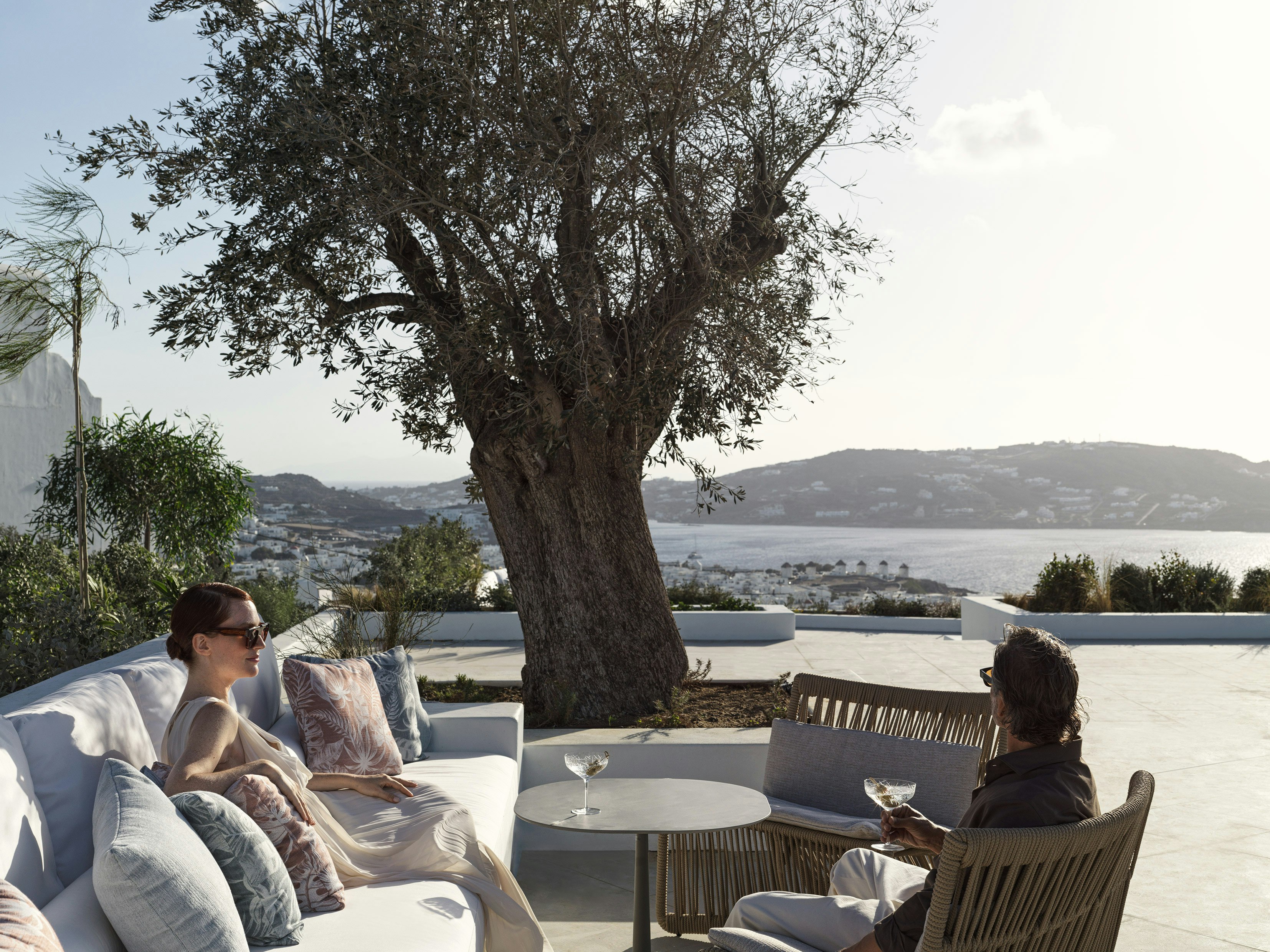 Deos Mykonos 32/37
