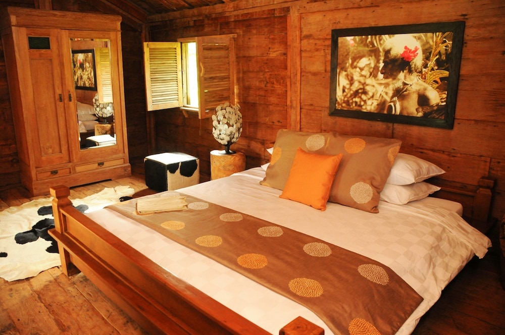 Ratua Island Resort And Spa 11/50