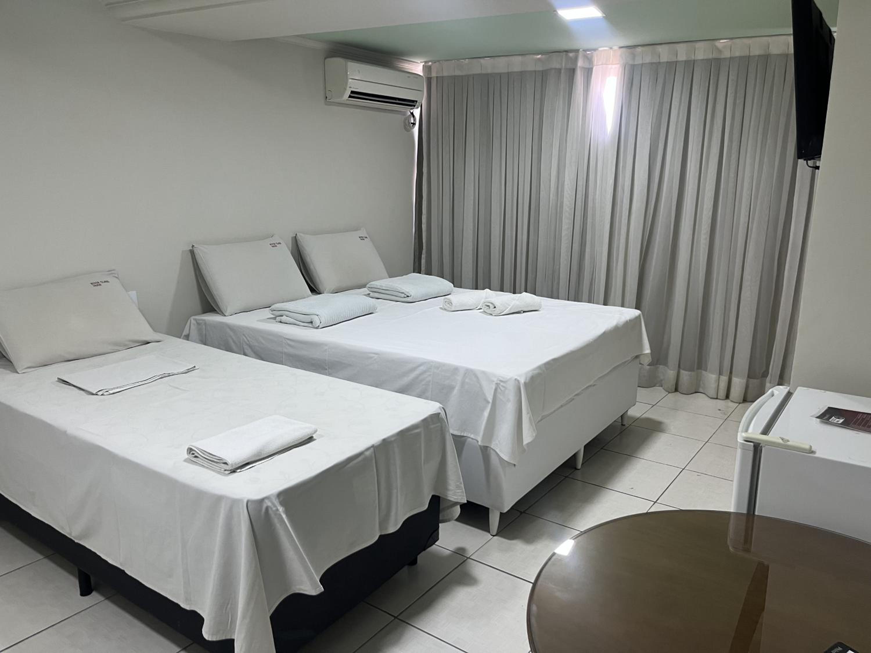 River Class Hotel 17/50