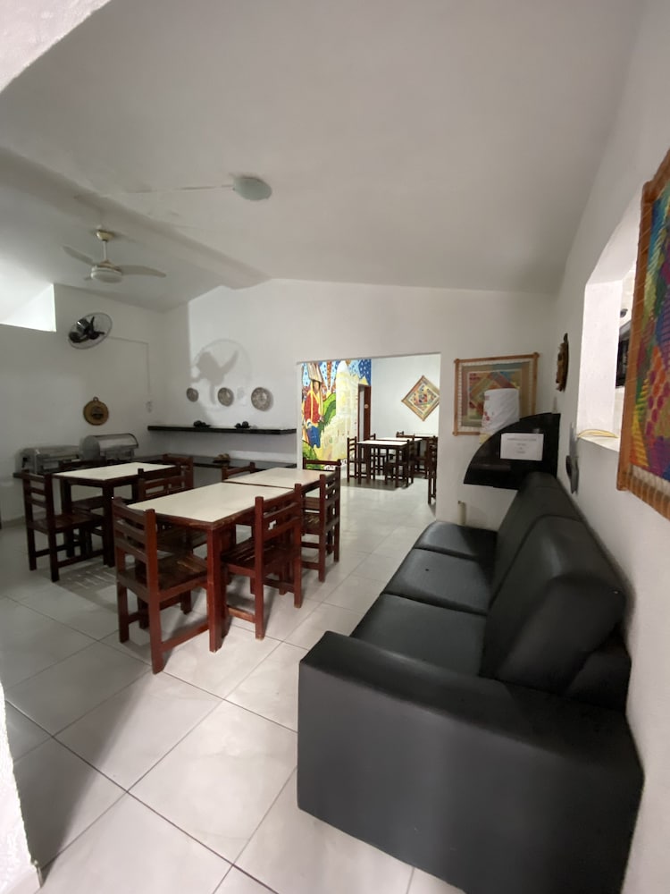 POUSADA NOSSA CASA 24/34