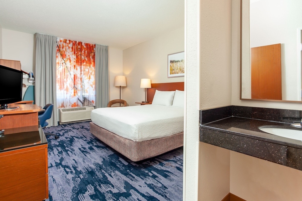 Fairfield Inn Little Rock North 8/26