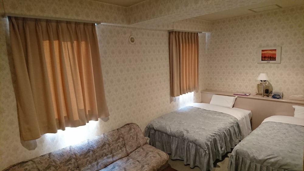 Hotel Muroran Hills 20/40