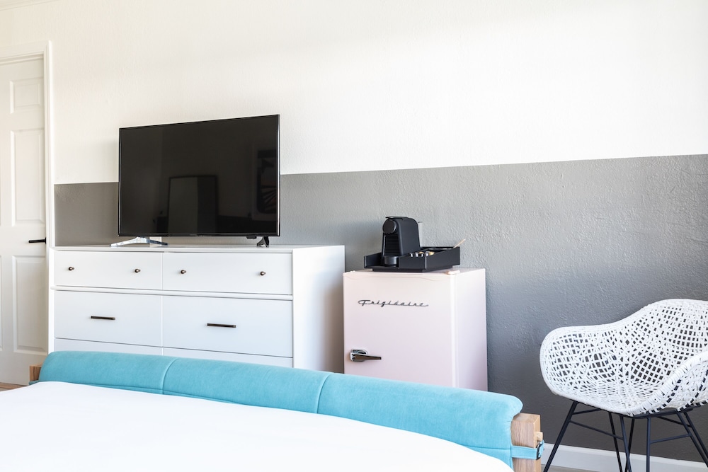 Signature Inn Berkeley Oakland 42/66