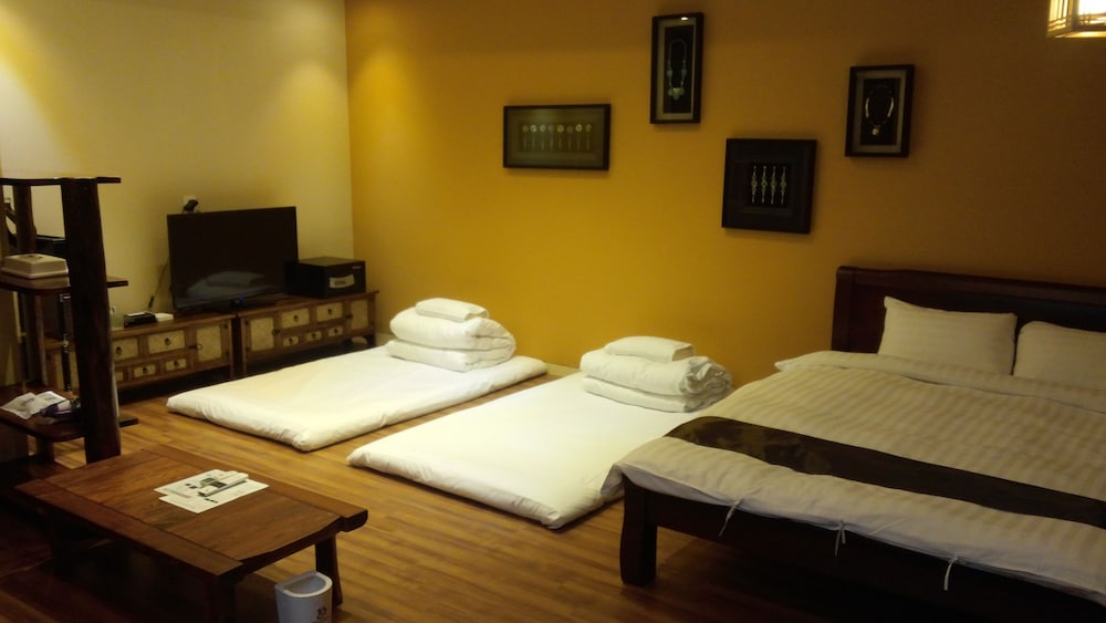 Hotel Graytone Dunsan 12/50