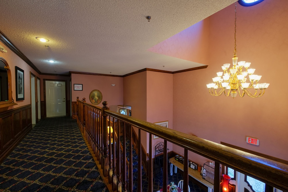Hotel O Eureka Springs - Christ of Ozark Area 6/73