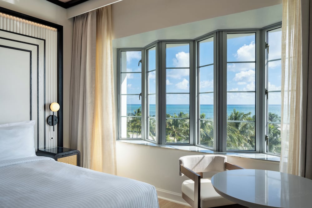غرفة ديلوكس بإطلالة على البحر مفردة بسرير كينج، Eurostars Winter Haven 6/7