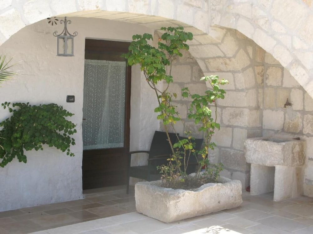 Masseria Fortificata Donnaloia 3/50