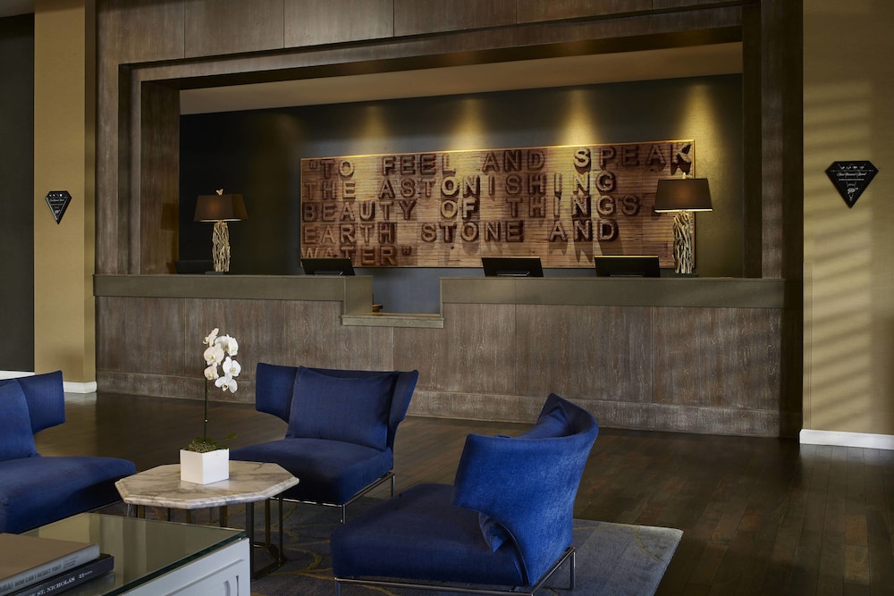 Hyatt Centric Delfina Santa Monica 9/65