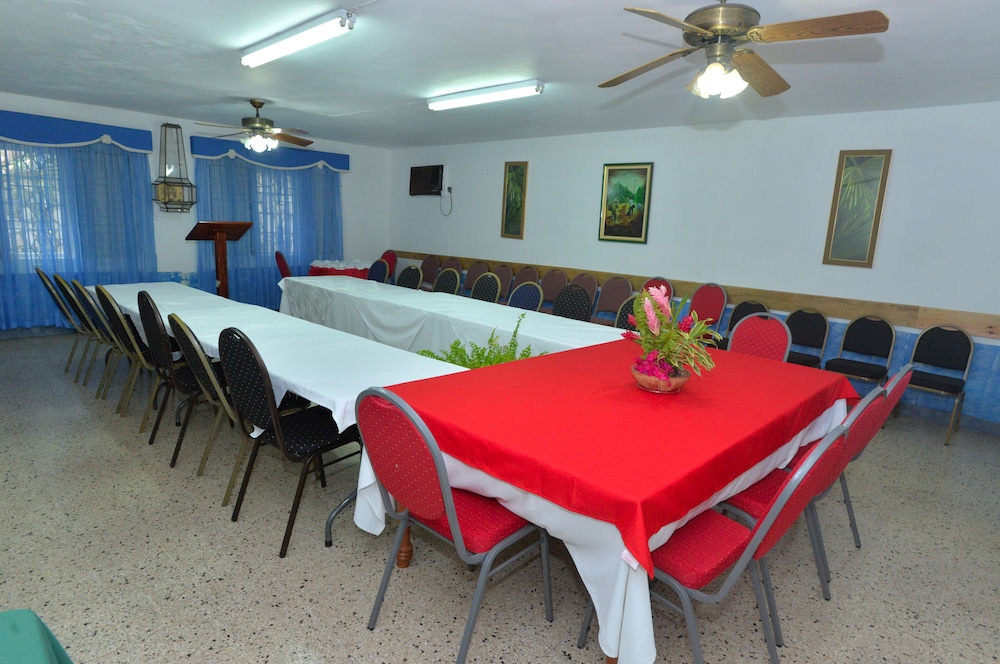 Palm View Guesthouse and Conference Centre 26/42