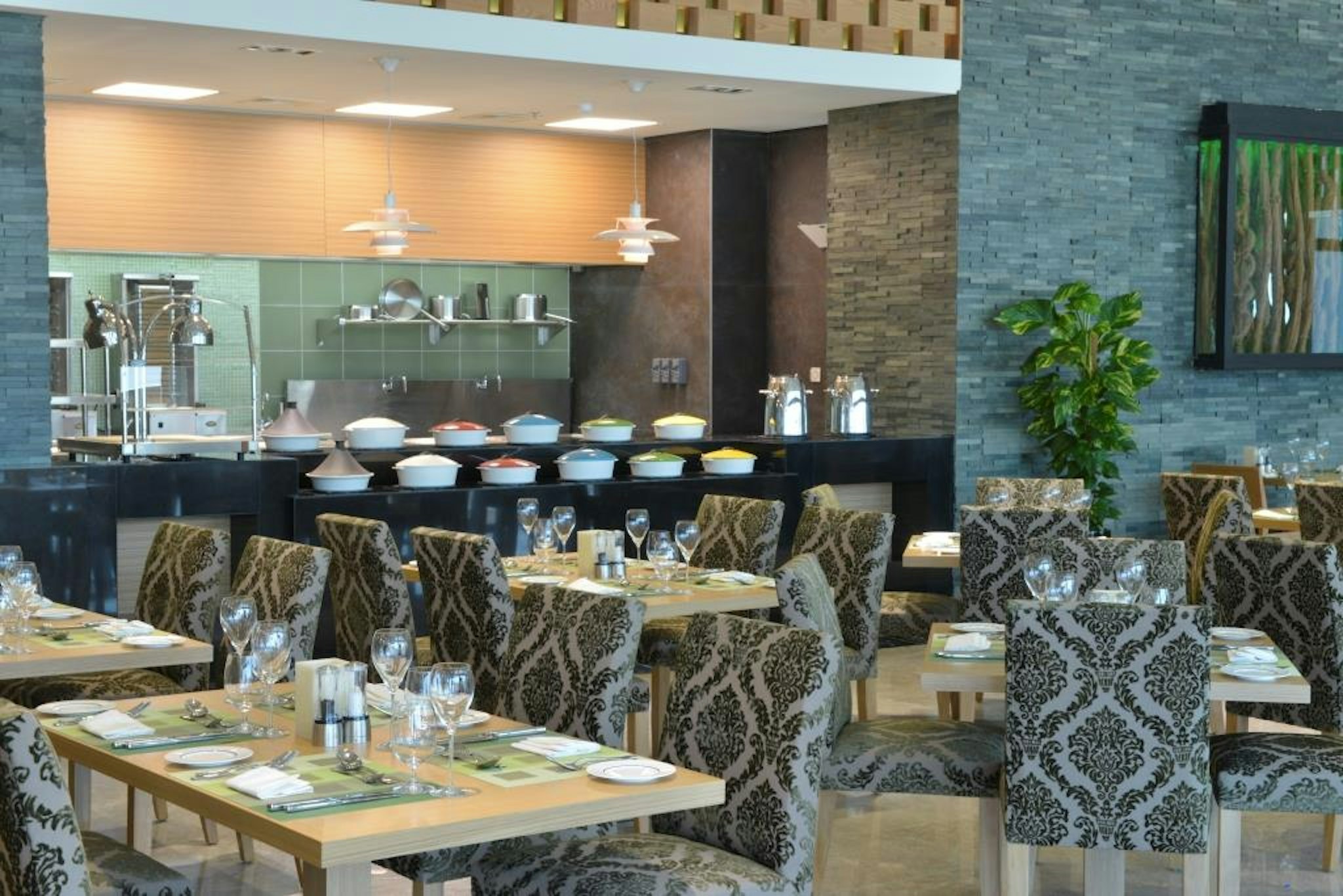 Ramee Grand Hotel And Spa 49/50