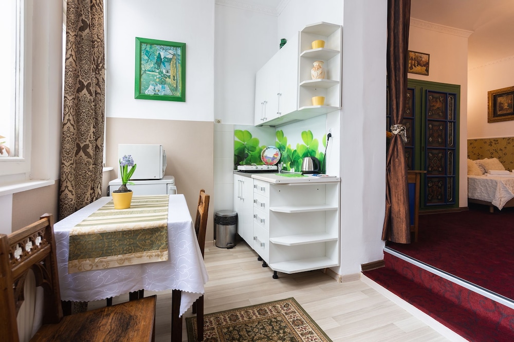 Unikat Guest Rooms 22/72