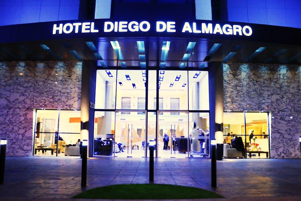 HOTEL DIEGO DE ALMAGRO PROVIDENCIA 12/64