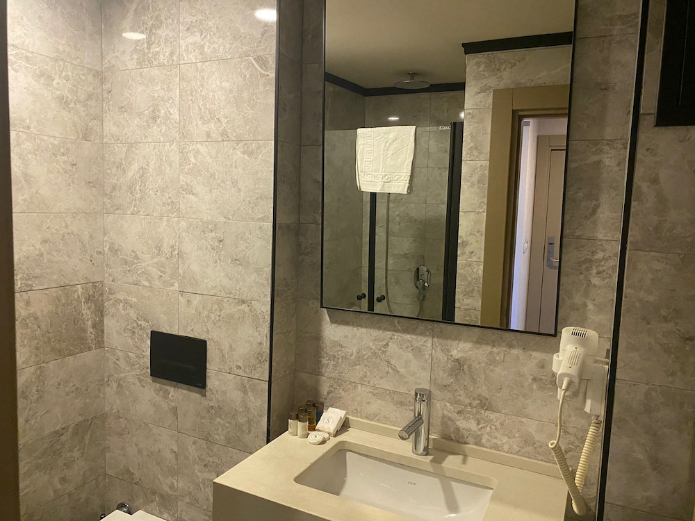 Besiktas Serenity Hotel 32/35