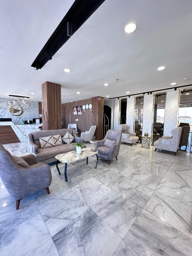 فندق سي فيو(SEAVIEW HOTEL) 60/74