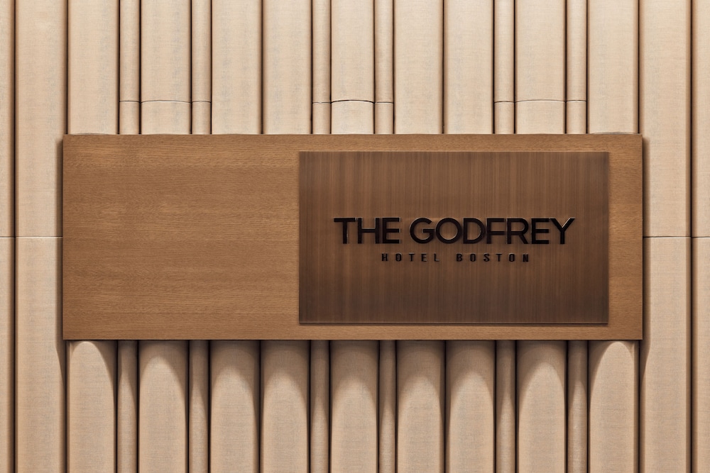 The Godfrey Hotel Boston 30/64