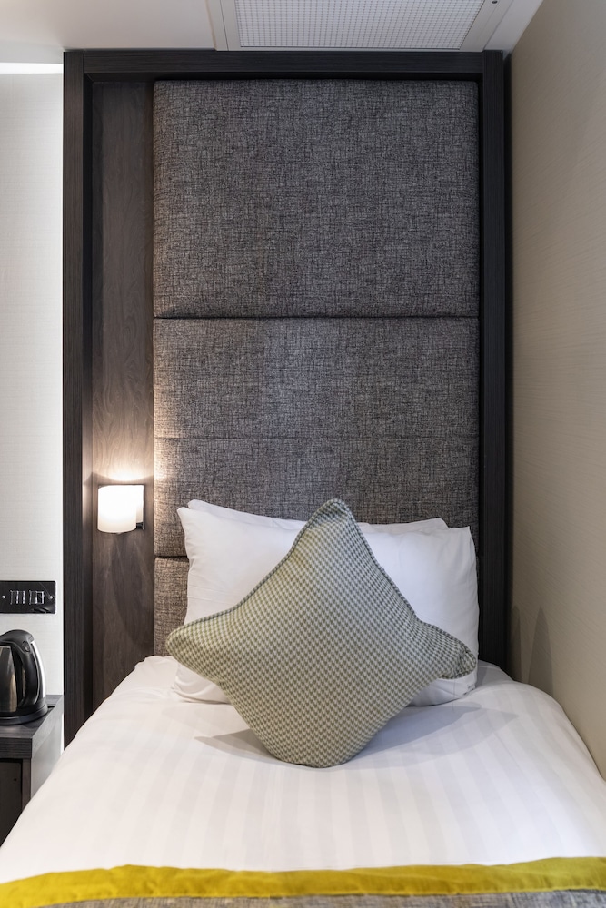 Mornington Hotel London Victoria 27/51