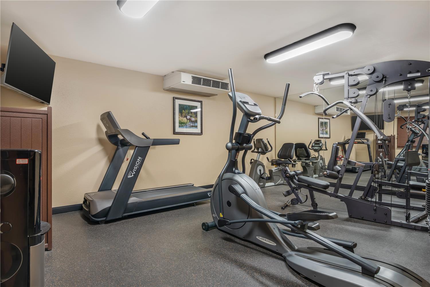 Best Western Plus Kelly Inn & Suites 18/43