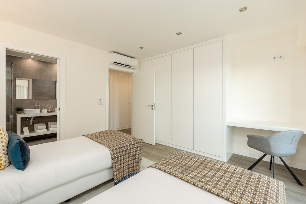 Your Opo Central Apartments 29/50