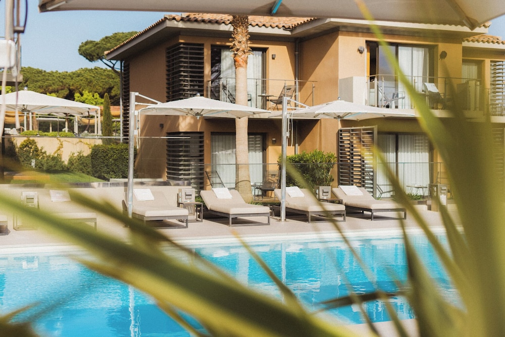 Kube St Tropez Hotel 3/74