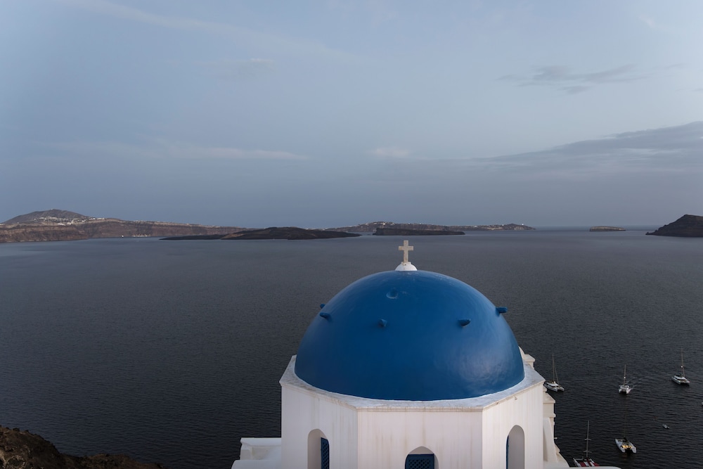 Armenaki Santorini 44/50