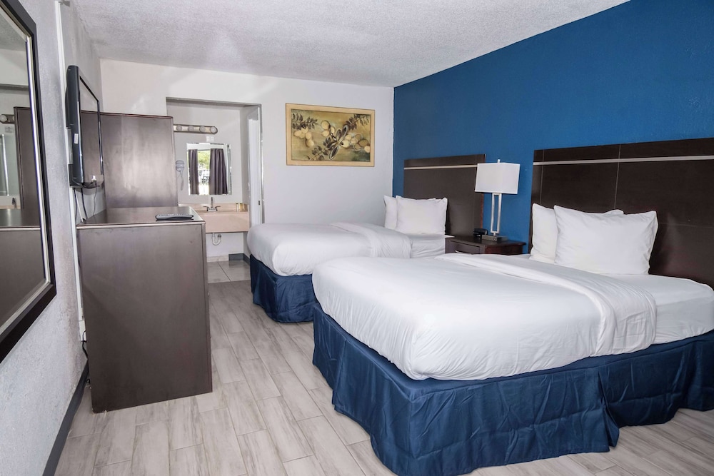 Motel6 Altamonte Springs, FL 15/50