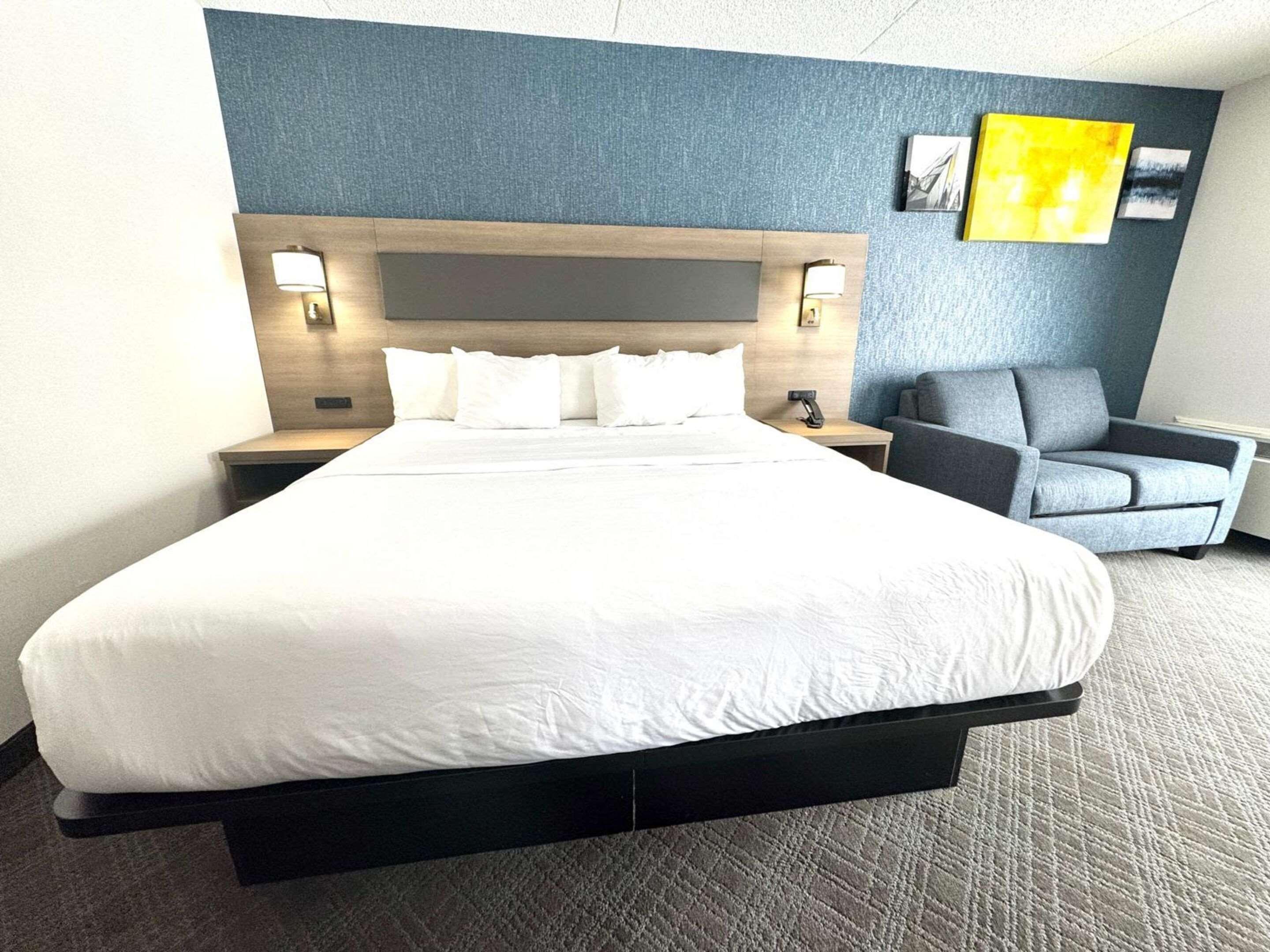 Room, Double Bed