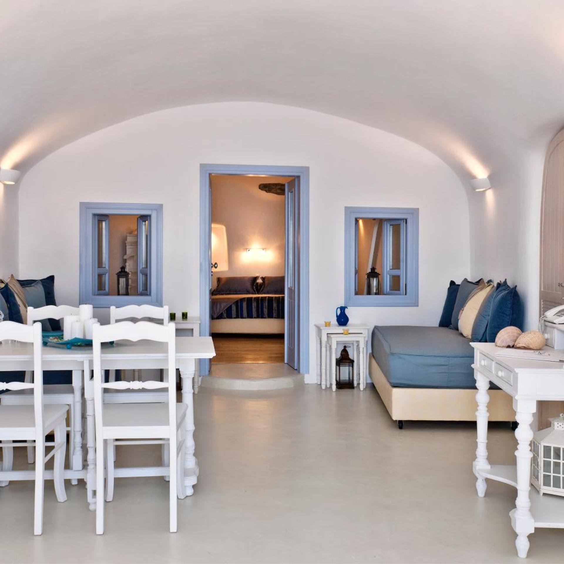 1 Bedroom, Villa, Caldera View, Shared Pool، Anemomilos Hotel & Apartments 4/9