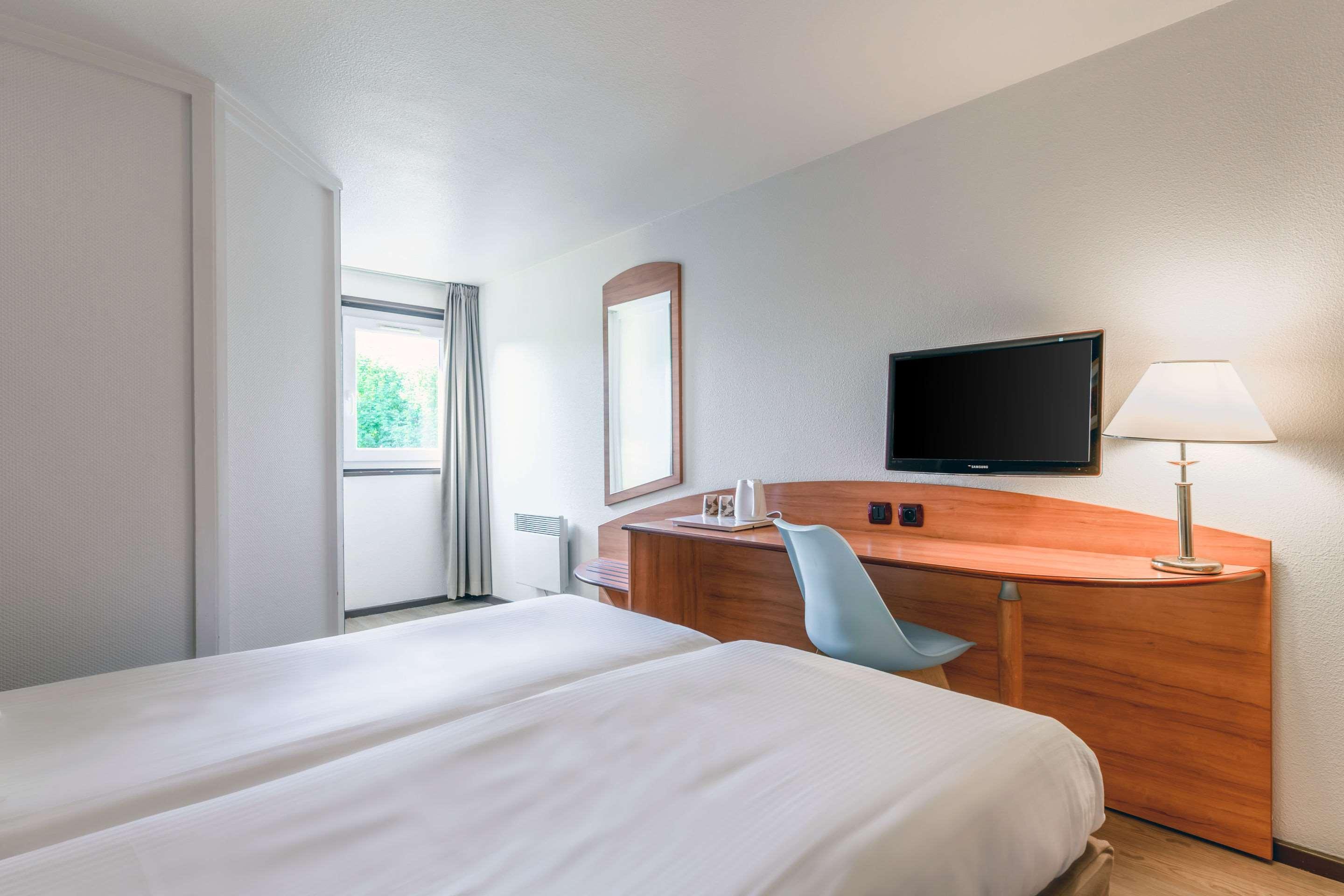 Ramada By Wyndham Luoyang Downtown 27/61