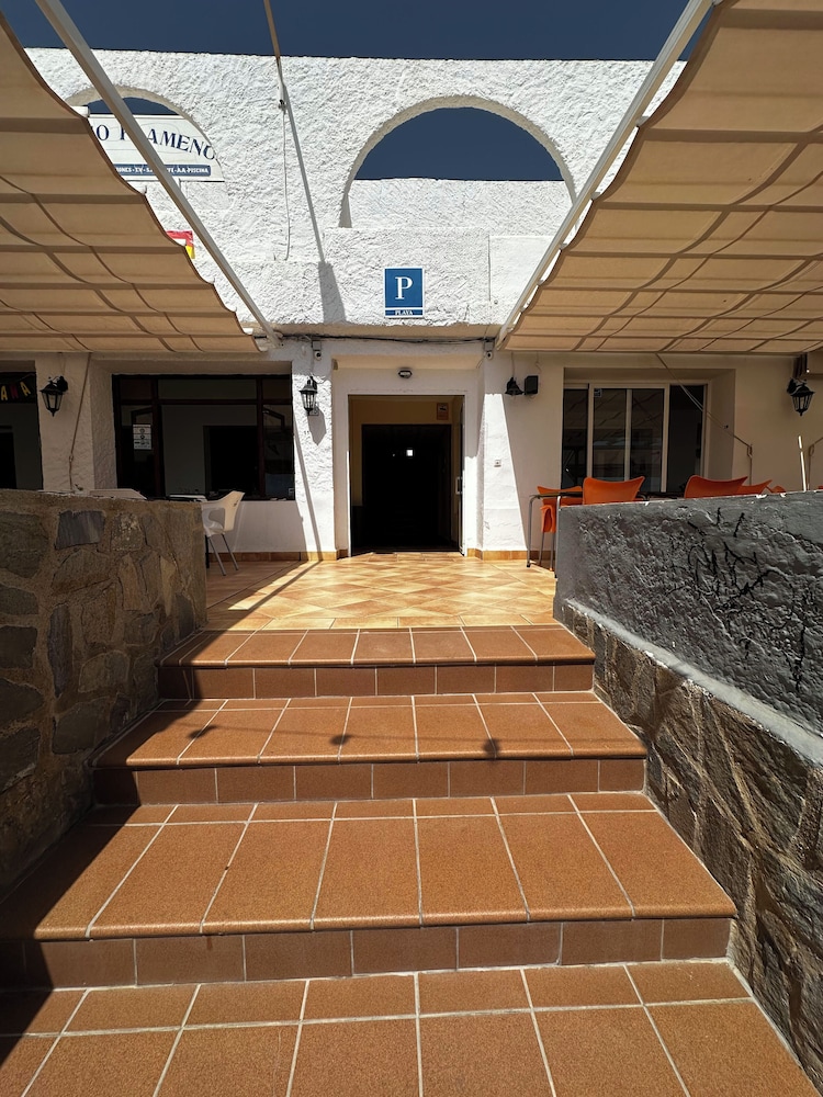 El Flamenco Hostal 5/56