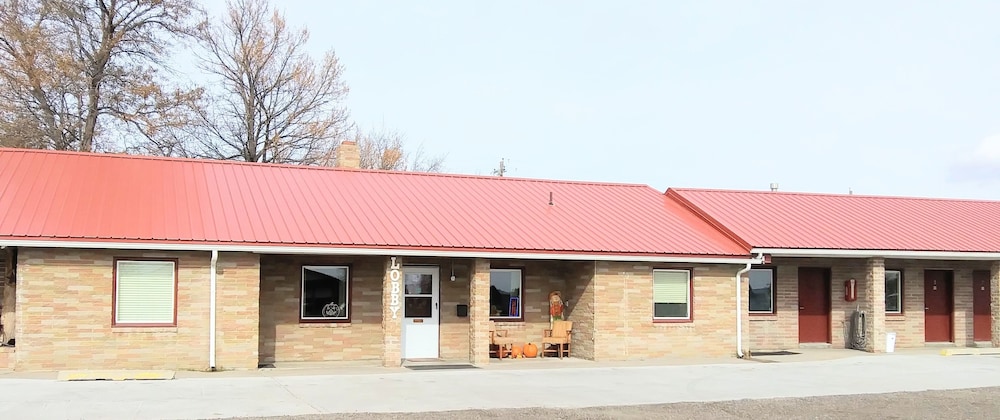 Circle S Lodge 2/41