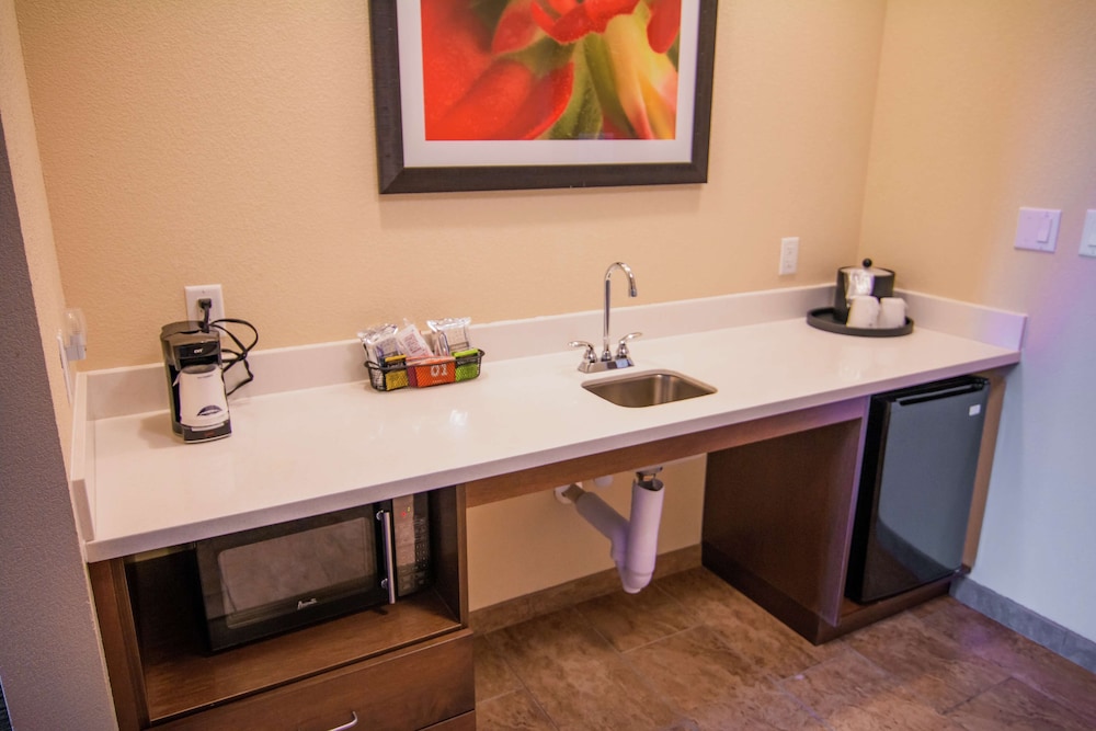 Hampton Inn And Suites Dallas Frisco North Fieldhouse Us Tx 38/38