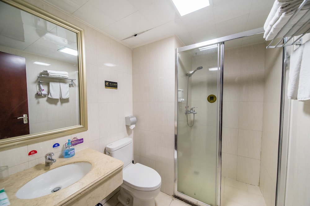 Xingyu Legend Service Apartment 43/49