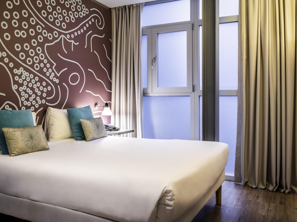 Ibis Styles Barcelona Centre Hotel 35/73
