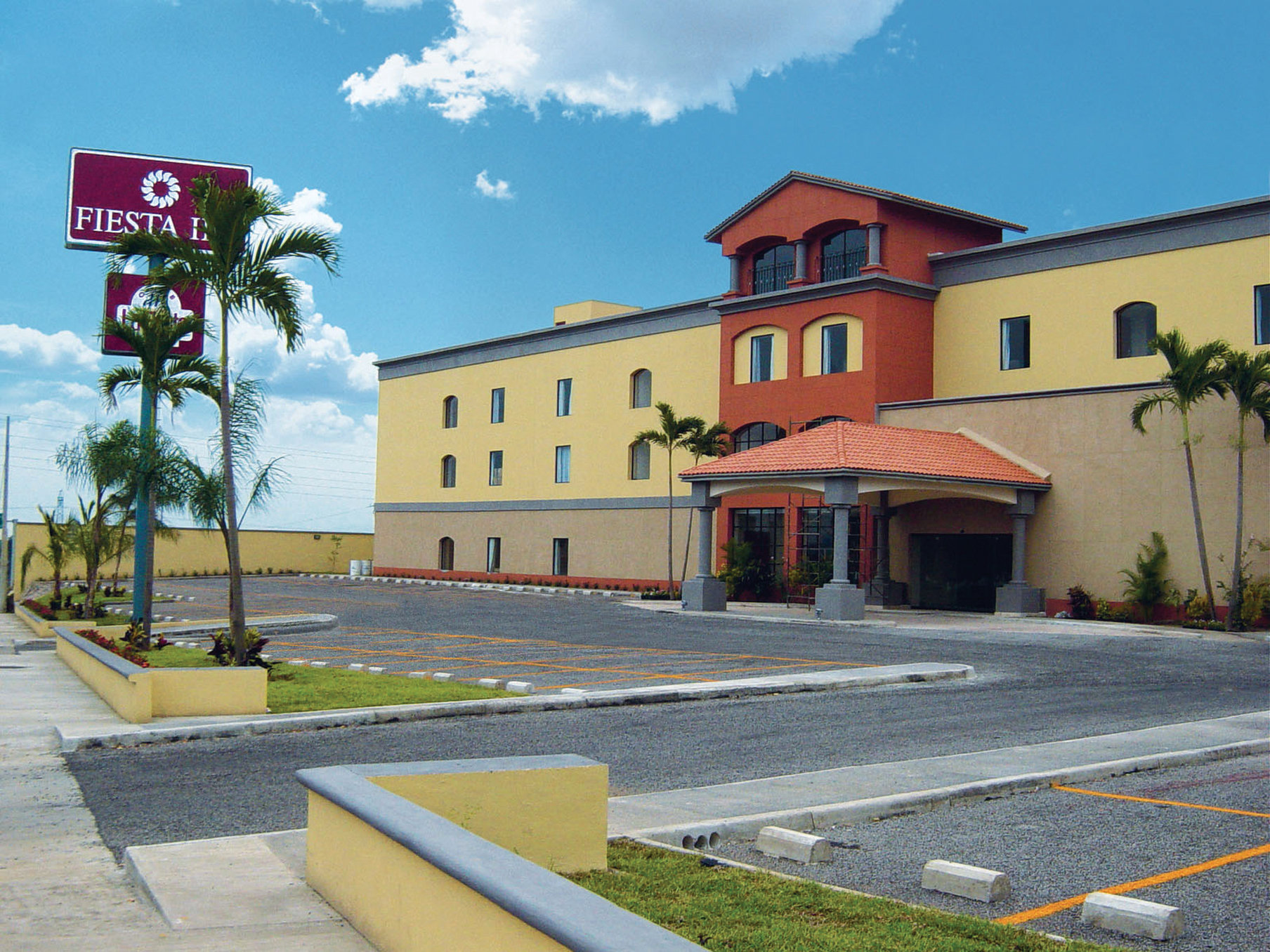 Fiesta Inn Colima 13/16