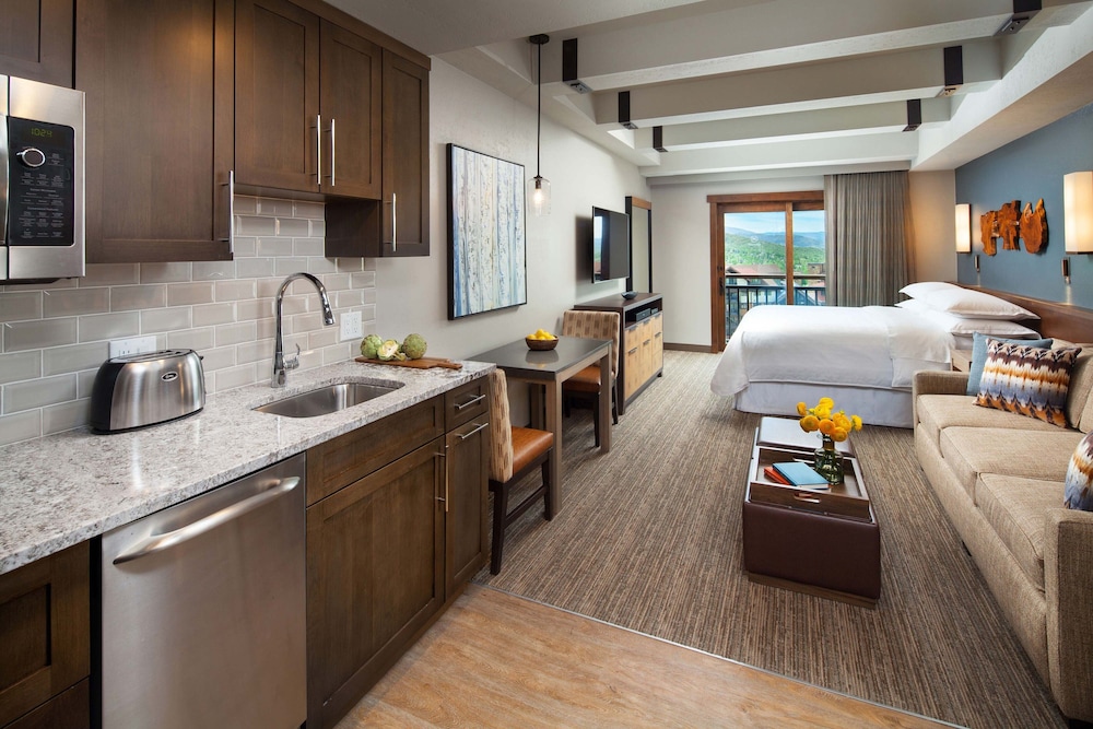 Sheraton Steamboat Resort Villas 30/36