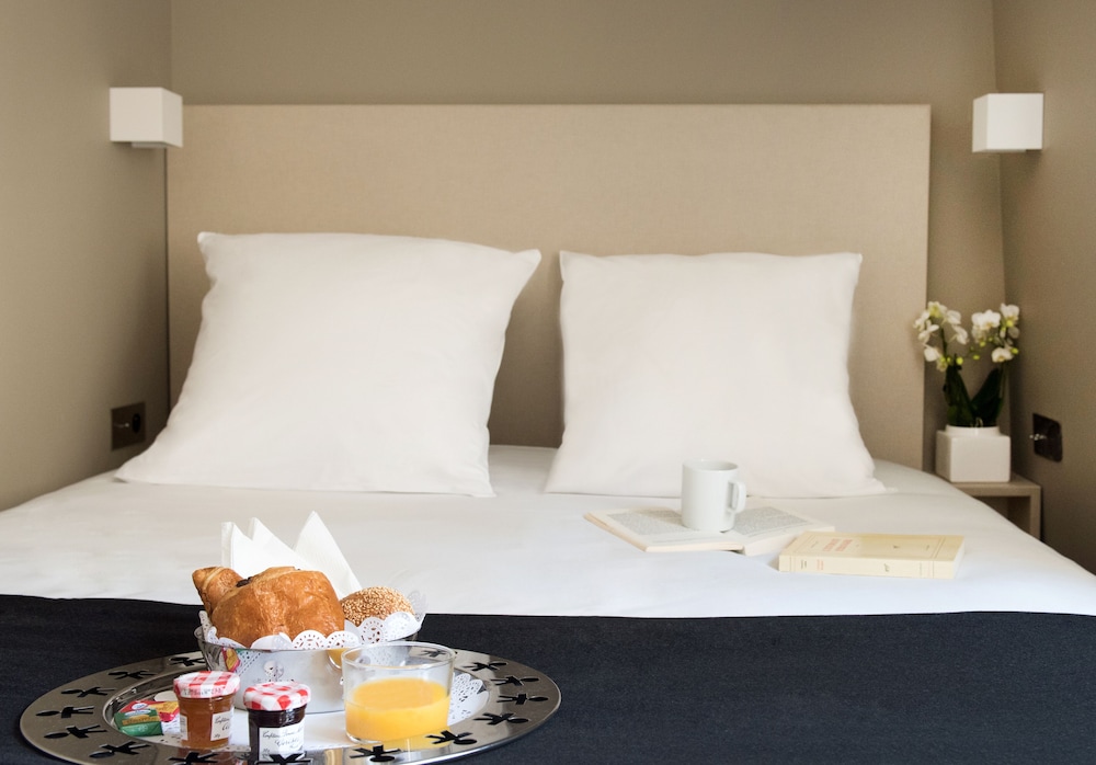 Suites Et Hotel Helzear Etoile 3/56