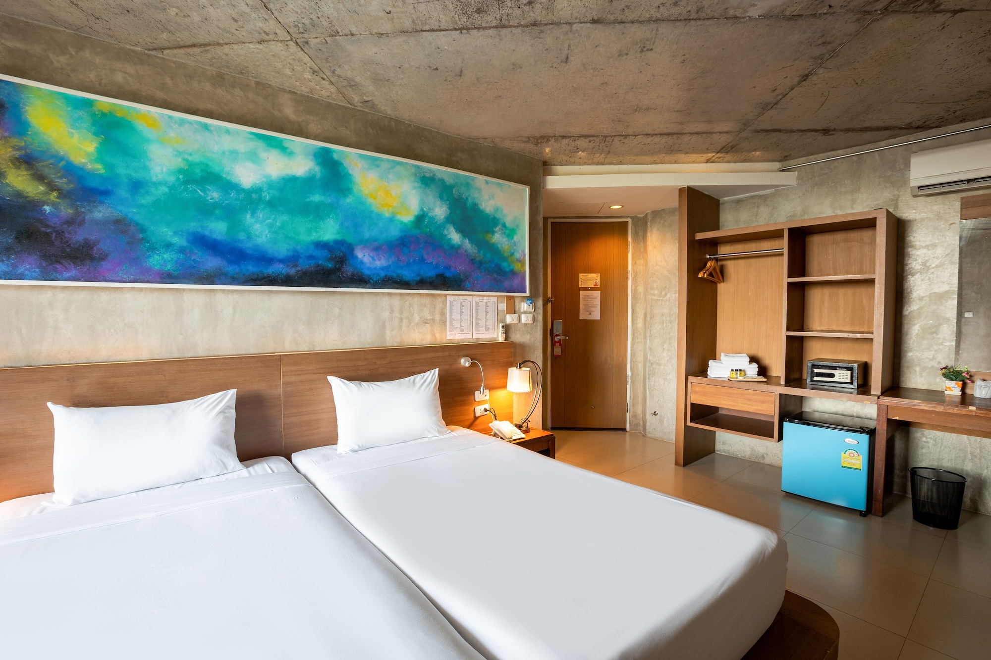 Superior, Twin Beds, Garden View