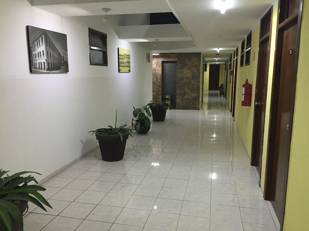 Oriente And Suites Hotel 41/67