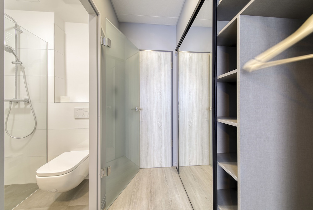Smart Stay Hotel Station 11/37