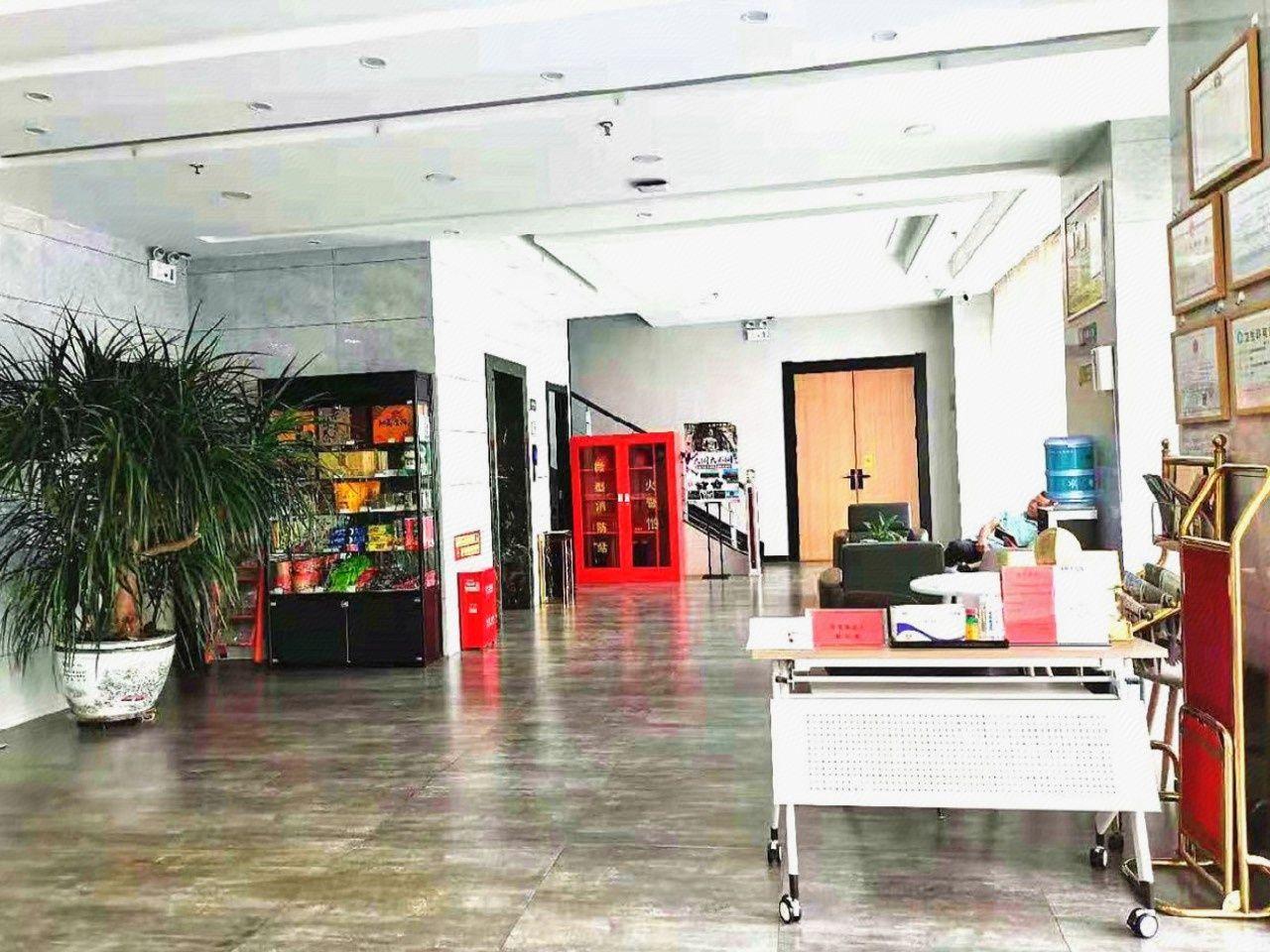 Lobby at GreenTree Inn Datong High-speed Railway Station Wanda Plaza Fangte Express Hotel, DATONG