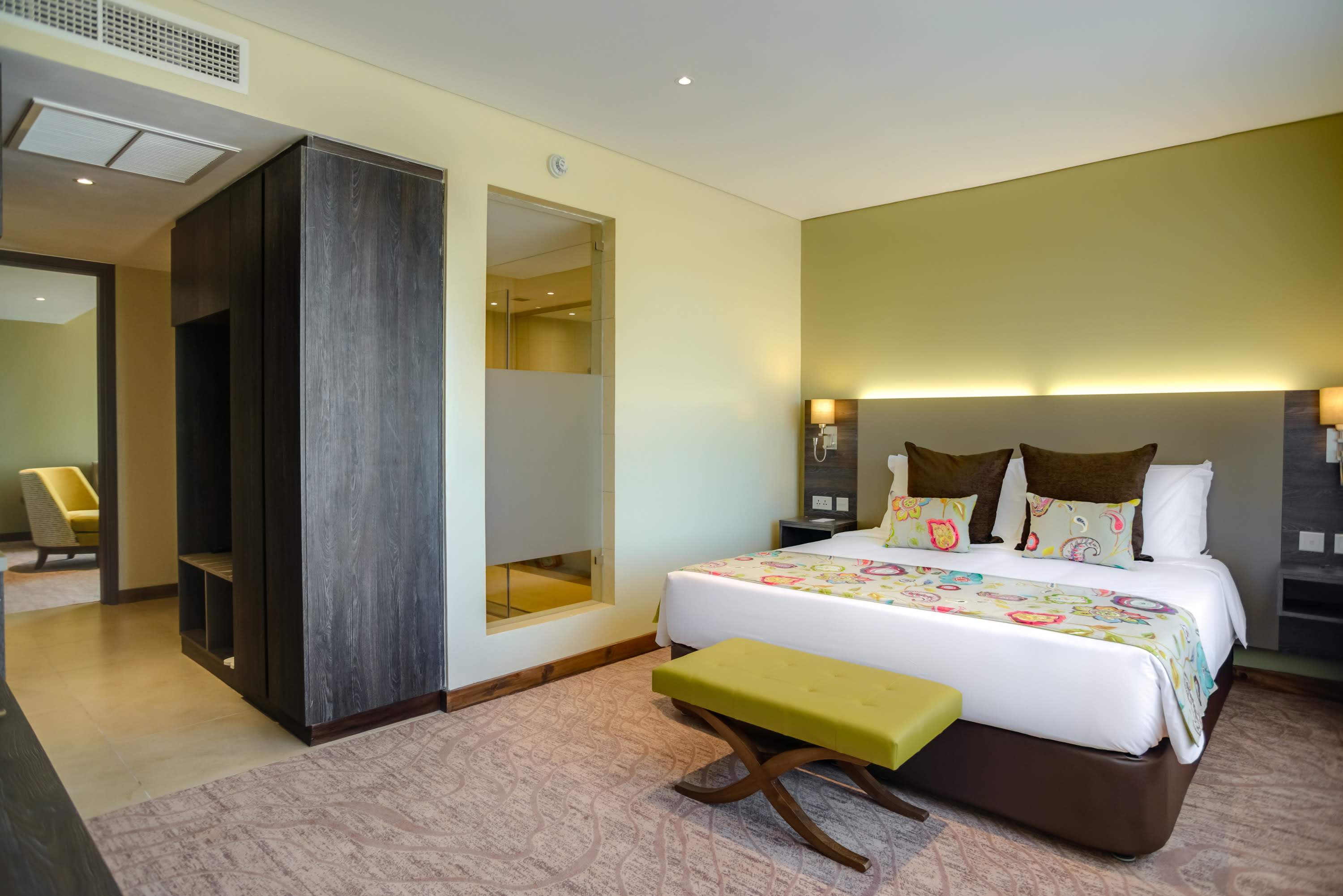 FAMILY SUITE