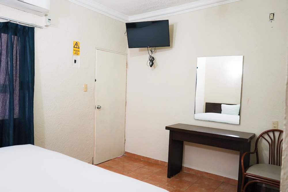 OYO Hotel Plaza Veracruz Centro Historico 17/32