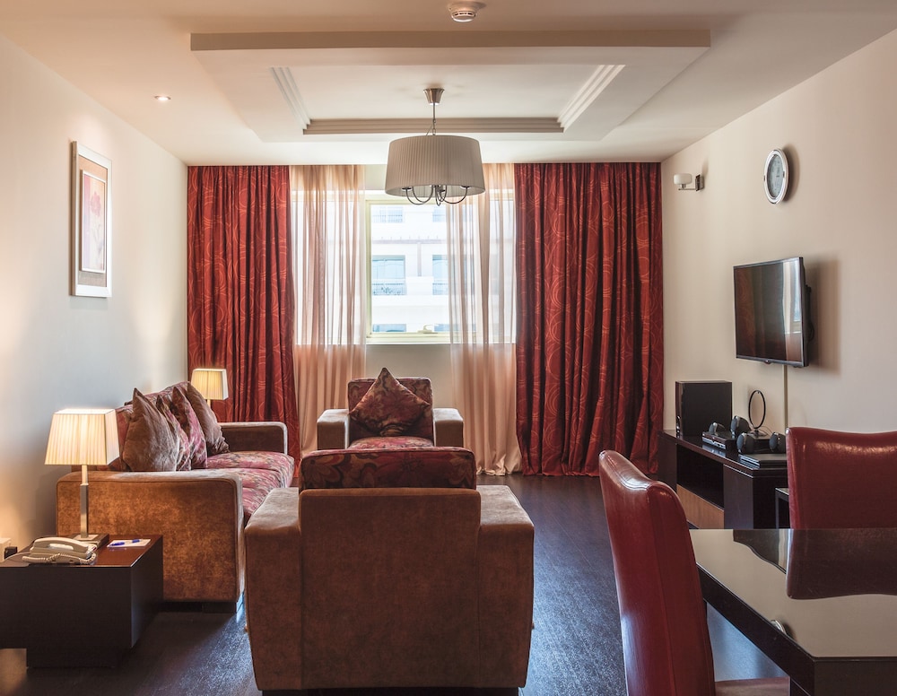 Dunes Apartment Oud Metha 36/69