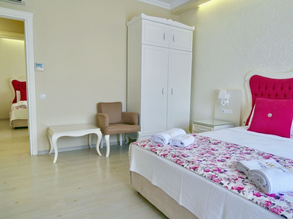 Gocek Naz Hotel 18/68