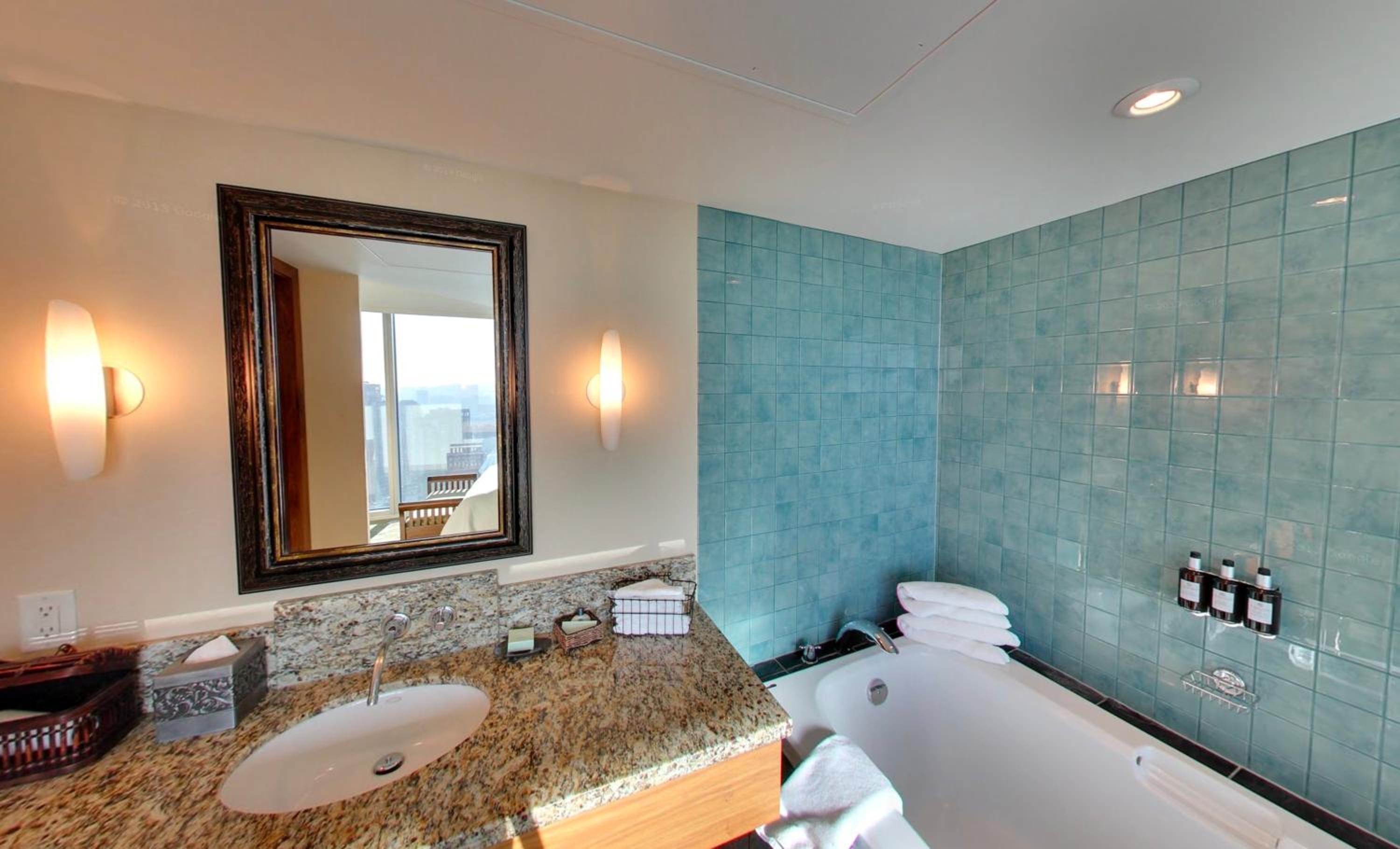 1 Bedroom, Suite, 2 Bathrooms، Embarc Vancouver 7/10